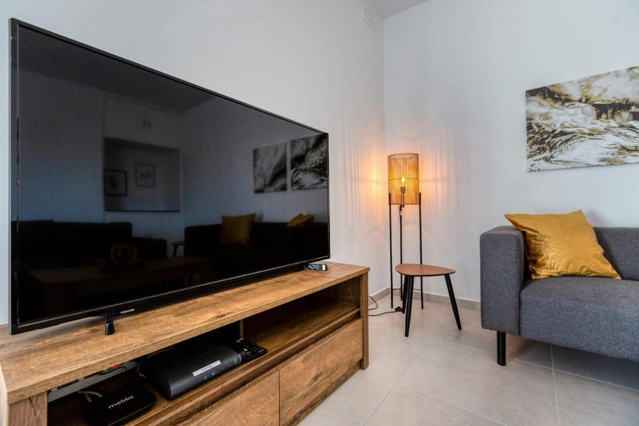 Pool Apartment Is-Swieqi Exterior foto